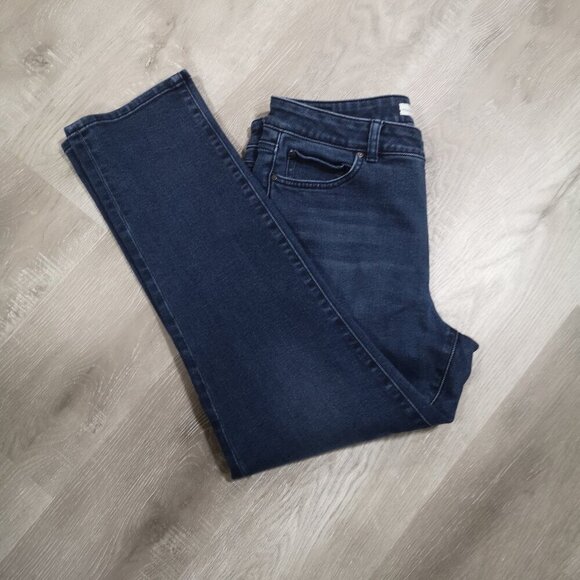 Denver Hayes Curvy Straight Ladies Size 14/30 Medium Wash Jeans - Picture 12 of 16